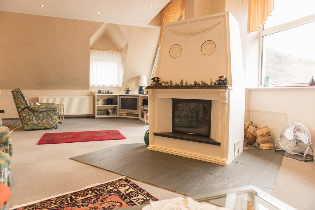 Ferienwohnung Burg Eltz Treis-Karden Room photo